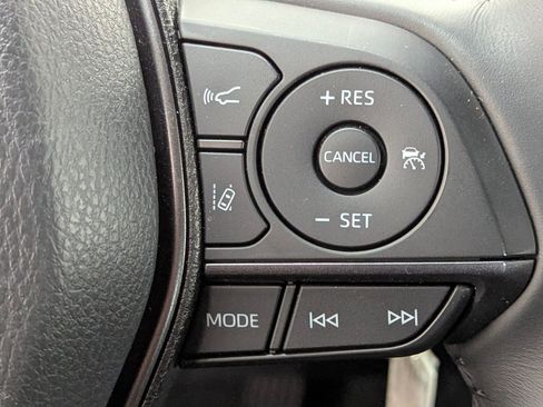 Used 2023 Toyota Camry SE image 25