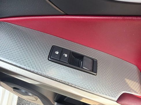Used 2016 Lexus IS 350 RWD image 34