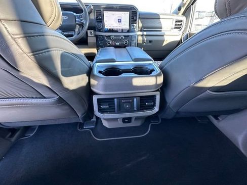 Used 2025 Ford F450 Platinum w/ Platinum Plus Package AWD/4WD image 11