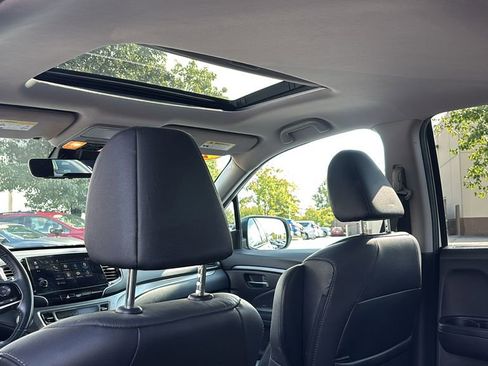 Used 2022 Honda Pilot EX-L image 32