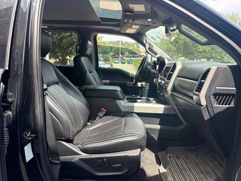 Used 2021 Ford F350 Lariat w/ Lariat Ultimate Package AWD/4WD image 12