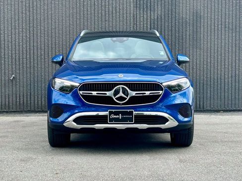 Used 2024 Mercedes-Benz GLC 300 4MATIC image 9