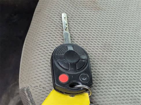 Used 2013 Ford Focus SE image 39