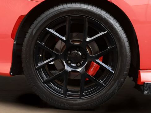 Used 2017 Dodge Charger R/T Scat Pack w/ Beats Audio Group RWD image 37