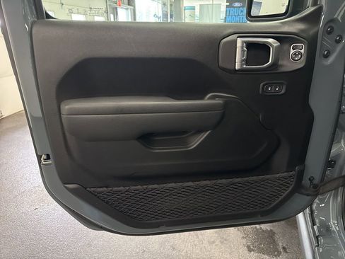 New 2026 Jeep Wrangler Willys AWD/4WD image 17