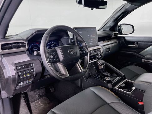Used 2024 Toyota Tacoma 4x4 Double Cab Hybrid image 9