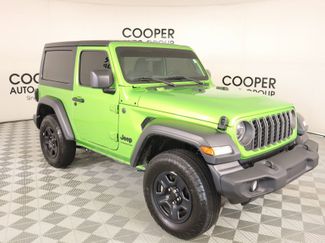 Used 2025 Jeep Wrangler Sport video 1