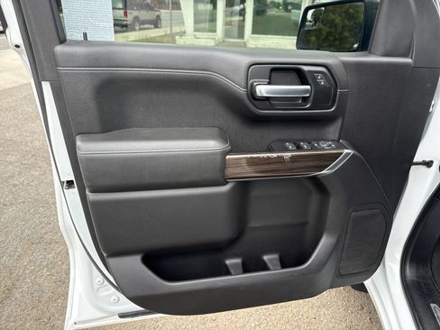 Used 2019 Chevrolet Silverado 1500 RST w/ All-Star Edition AWD/4WD image 10