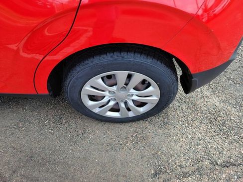 Used 2020 Kia Soul LX FWD image 7