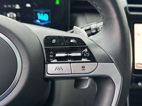 Used 2023 Hyundai Tucson Limited image 18