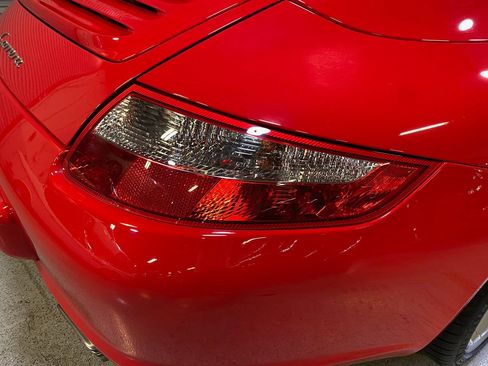 Used 2006 Porsche 911 Carrera RWD image 24