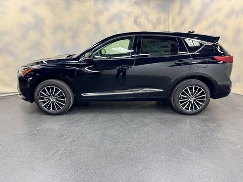 Used 2025 Acura RDX SH-AWD w/ Advance Package image 3