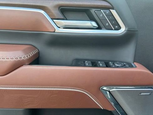 New 2026 GMC Sierra 3500 Denali Ultimate AWD/4WD image 12