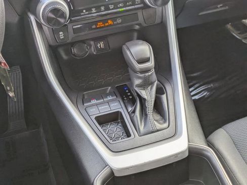 Used 2023 Toyota RAV4 LE image 14