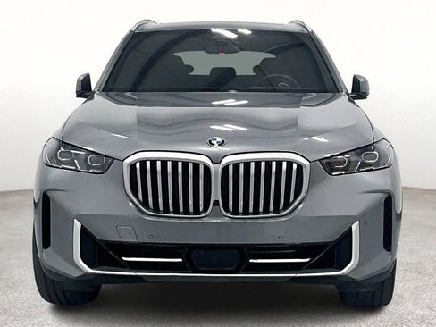 Used 2024 BMW X5 sDrive40i image 3
