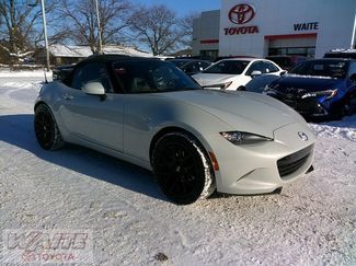 Used 2016 MAZDA MX-5 Miata Grand Touring video 1