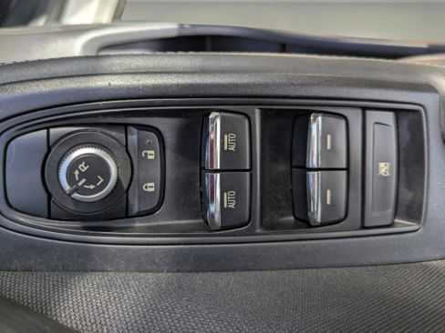 Used 2019 Subaru Forester Premium AWD/4WD image 15