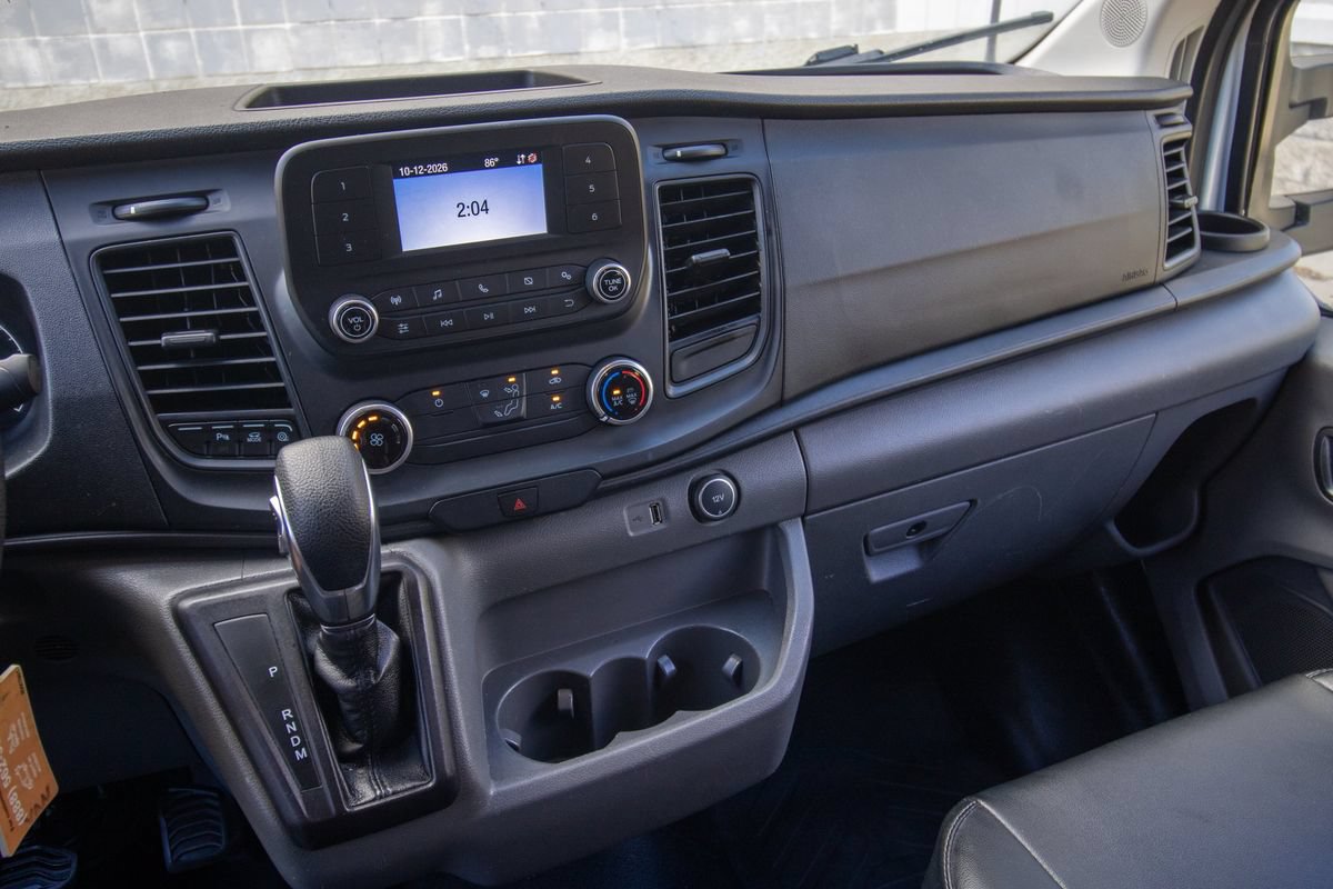 Used 2022 Ford Transit 250 Low Roof RWD image 19
