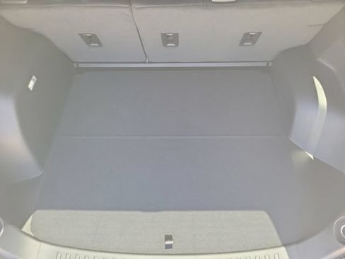 New 2026 Chevrolet Equinox LT w/ Convenience Package II FWD image 9