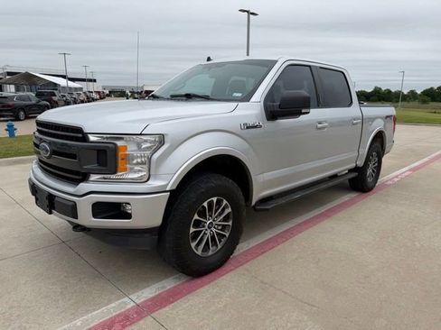 Used 2019 Ford F150 XLT w/ Equipment Group 302A Luxury AWD/4WD image 6