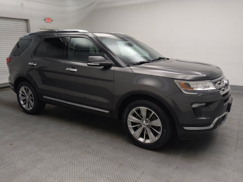 Used 2018 Ford Explorer Limited AWD/4WD image 11