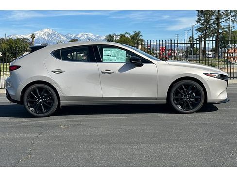 New 2026 MAZDA MAZDA3 Hatchback w/Premium Plus Pkg AWD/4WD image 3