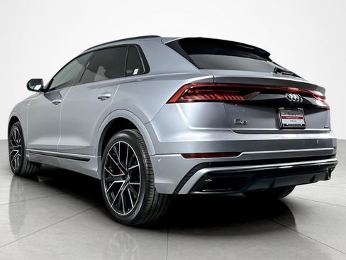 Used 2020 Audi Q8 Premium Plus w/ Premium Plus Package AWD/4WD image 3