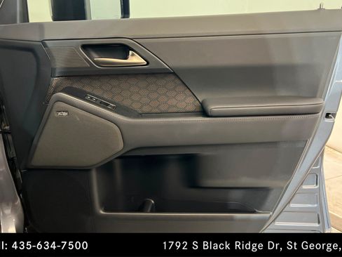 Used 2024 Lexus GX 550 w/ Accessory Package (Z1) AWD/4WD image 24