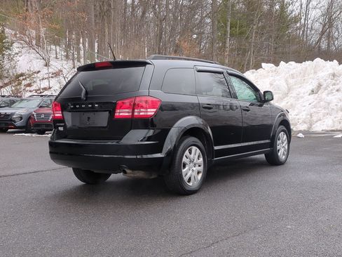 Used 2016 Dodge Journey SE w/ Flexible Seating Group image 5