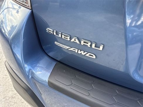 Certified 2021 Subaru Crosstrek 2.0i Premium w/ Moonroof Package image 25