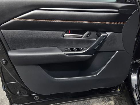 Certified 2025 MAZDA CX-50 AWD 2.5 Hybrid w/ Weather Package image 10