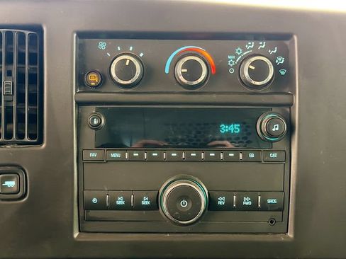Used 2022 GMC Savana 2500 w/ Driver Convenience Package RWD image 12