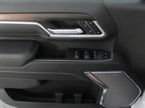 New 2026 GMC Sierra 2500 Denali w/ Denali Reserve Package image 16