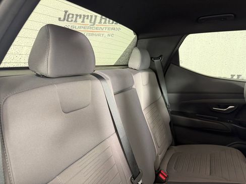 Used 2024 Hyundai Santa Cruz SEL image 28