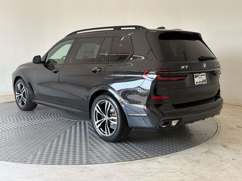 New 2027 BMW X7 xDrive40i w/ Executive Package AWD/4WD image 3
