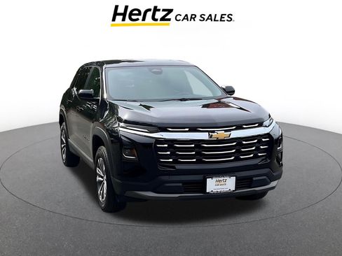 Used 2025 Chevrolet Equinox LT FWD image 1