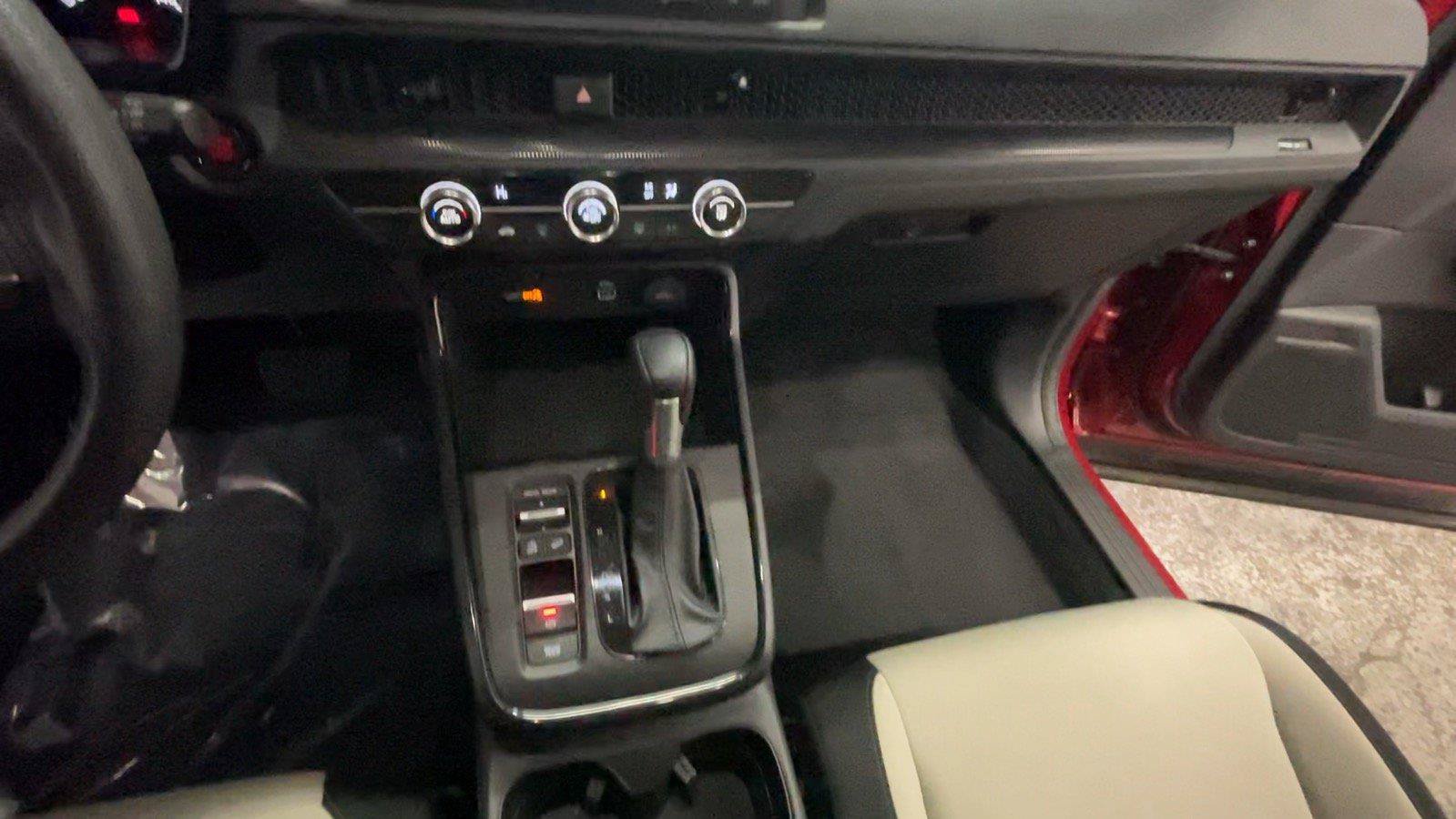 Used 2024 Honda CR-V LX image 39