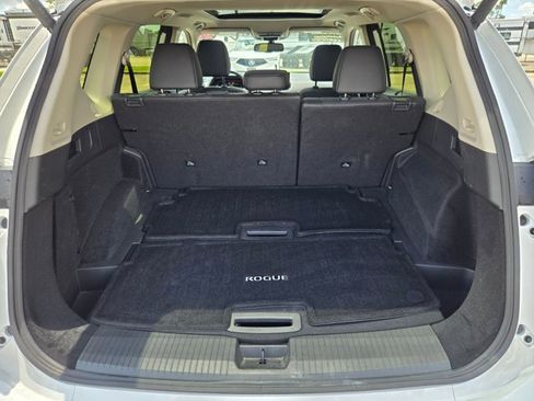 Used 2026 Nissan Rogue Platinum w/ Platinum Premium Package AWD/4WD image 6
