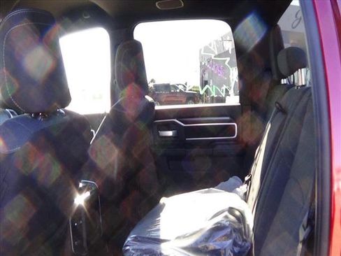 Used 2024 RAM 2500 Big Horn w/ Sport Appearance Package image 30