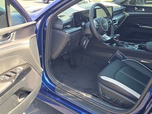 New 2026 Kia K5 GT-Line image 8