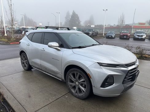 Used 2021 Chevrolet Blazer Premier w/ Driver Confidence II Package image 2