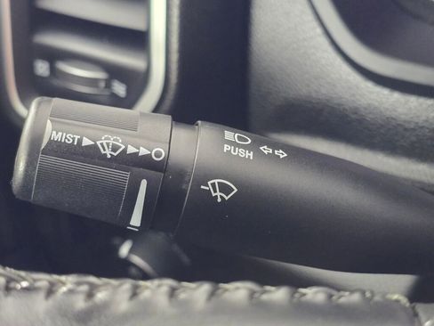 Used 2024 RAM 2500 Big Horn image 31