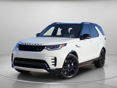 Certified 2025 Land Rover Discovery Dynamic SE