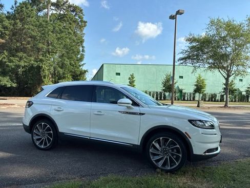 Used 2023 Lincoln Nautilus Reserve w/ Equipment Group 201A AWD/4WD image 2