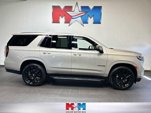 Used 2024 Chevrolet Tahoe Premier AWD/4WD image 1