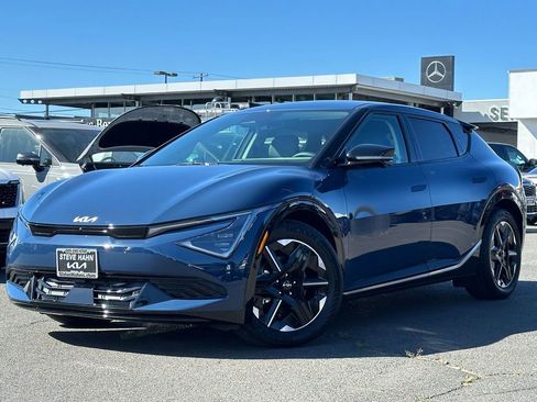 New 2025 Kia EV6 Wind image 1