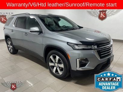 Used 2023 Chevrolet Traverse LT