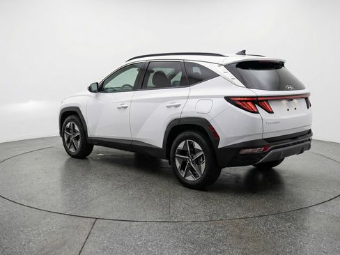 Used 2025 Hyundai Tucson SEL image 6