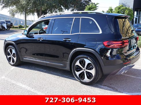 Certified 2024 Mercedes-Benz GLB 250 4MATIC w/ Driver Assistance Package image 7