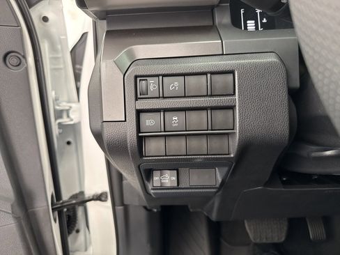 New 2025 Toyota Tacoma SR5 image 33